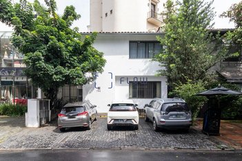 house em Rua General Mena Barreto, Jardim Paulista - São Paulo - SP