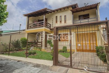 house em Avenida José Corrêa da Silva, Cavalhada - Porto Alegre - RS
