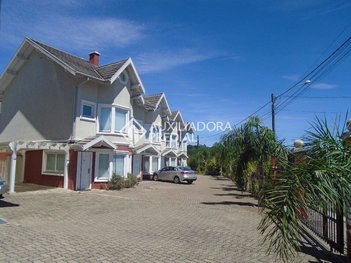house em Rua Vinte e Oito, Parque das Hortências - Canela - RS