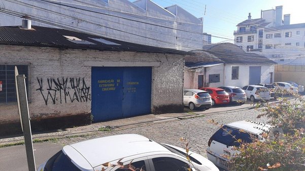 Cômodo Condomínio