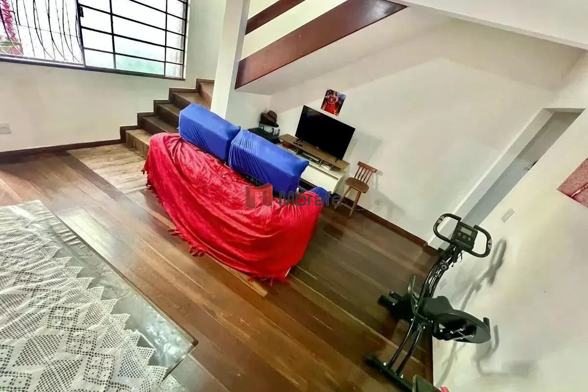 Casa com 2 quartos — Santa Branca, Belo Horizonte