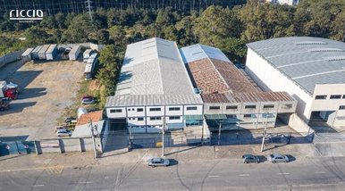 industrial em Rua Miracema, Chácaras Reunidas - São José dos Campos - SP