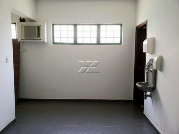 business em 04, Zona Central - Rio Claro - SP