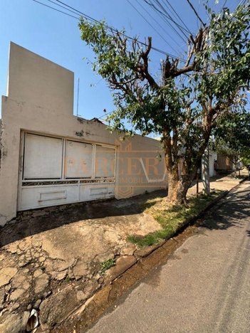 house em Rua José da Cruz Pimentel, Conjunto Habitacional Doutor Antônio Villela Silva - Araçatuba - SP