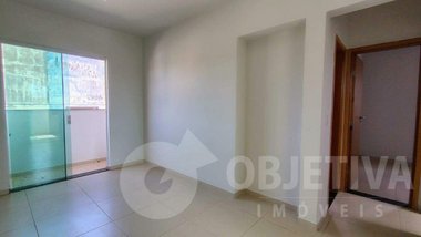 apartment em Rua Alberto Alves Cabral, Santa Mônica - Uberlândia - MG