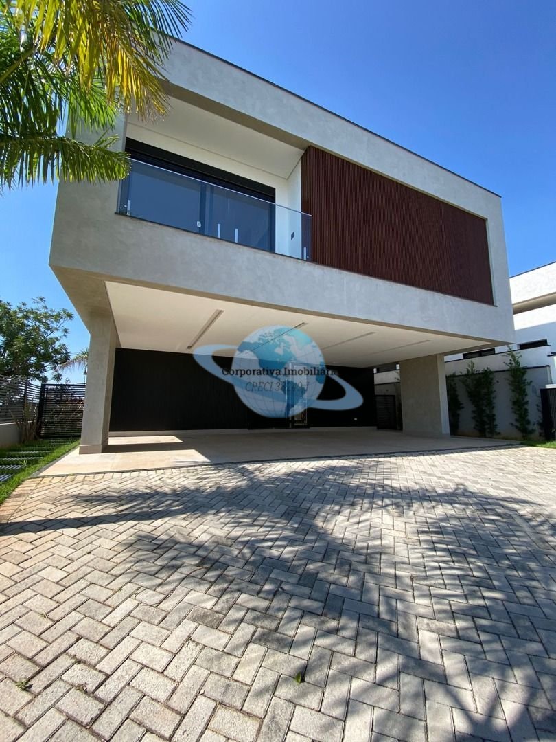 Casa com 380m² | Foto_migracao | 1