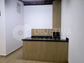 house em Avenida dos Ferreiras, Aclimação - Uberlândia - MG