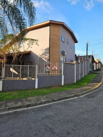 house em Avenida Major Domingos Marcondes de Andrade, Residencial Mombaça I - Pindamonhangaba - SP
