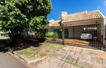 house em Rua Pioneiro Noriyaso Ishikawa, Jardim Iguaçu - Maringá - PR