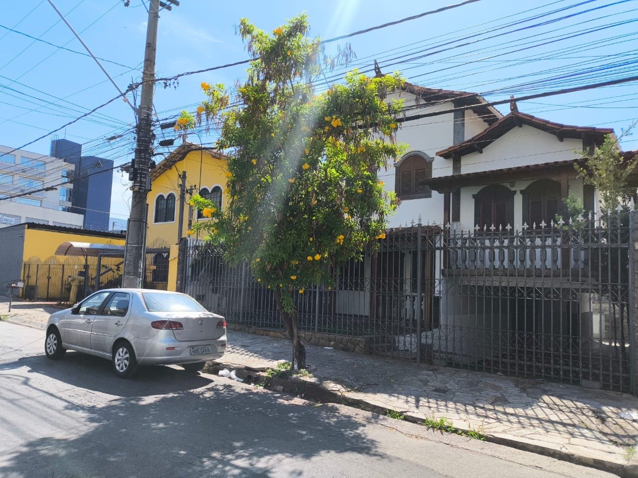 Casa com 4 quartos — Palmares, Belo Horizonte