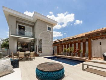 house em Rua Quiruá, Suru - Santana de Parnaíba - SP