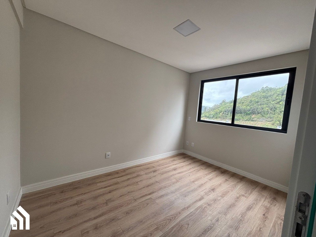 Imagem do WhatsApp de 2025-10-28 à(s) 09.50