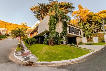 house em Avenida Hermógenes de Assis Feijó, São Judas Tadeu - Balneário Camboriú - SC