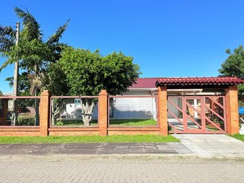 house em Rua Cassiterita, Rainha do Mar - Xangri-Lá - RS