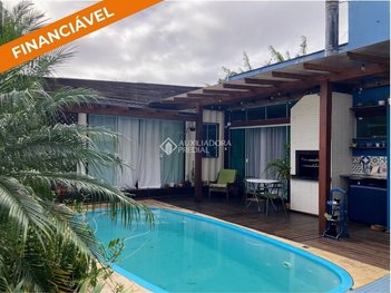 house em Rua das Bauxitas, Pântano do Sul - Florianópolis - SC