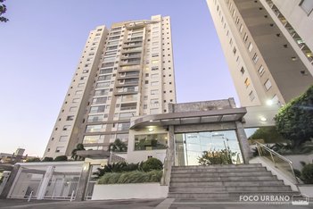 apartment em Rua Doutor João Satt, Jardim Europa - Porto Alegre - RS