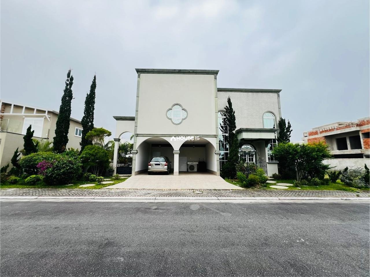 35b20edb-8ddf-4fe9-8393-d70a50f7d3f9