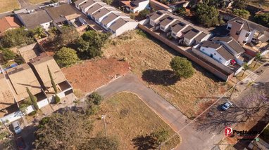 land_lot em Rua VI 11, Conjunto Vera Cruz - Goiânia - GO