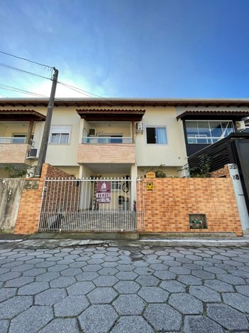 house em Servidão Olavio Valentim Garcia, Ingleses do Rio Vermelho - Florianópolis - SC