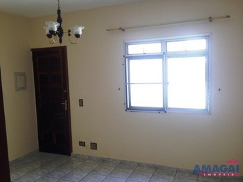 apartment em Avenida Presidente Humberto de Alencar Castelo Branco, Jardim Flórida - Jacareí - SP