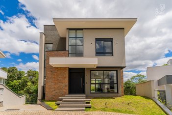 house em Rua Hermenegildo Luca, São Braz - Curitiba - PR