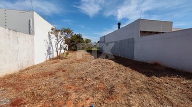 land_lot em Rua Anna Emmanuelli, Jardim Moema - Campo Grande - MS