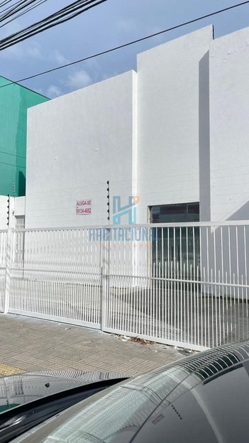 commercial_property em Largo Interventor Ubaldo Bezerra, Candelária - Natal - RN