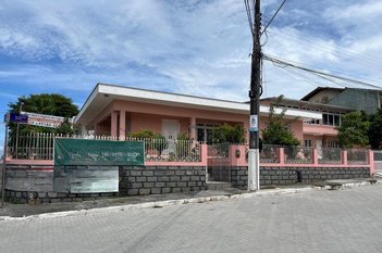 house em Rua Frederico Afonso, Ponta de Baixo - São José - SC