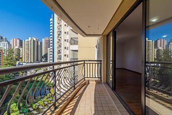 apartment em Rua Itajara, Vila Andrade - São Paulo - SP