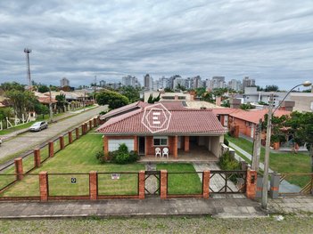 house em Rua Inambuí, Atlântida - Xangri-Lá - RS