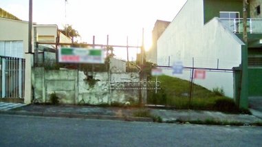 land_lot em Rua Curupaiti, Vila Jardini - Sorocaba - SP