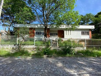 house em Rua Israel Seligman, Nossa Senhora de Lourdes - Santa Maria - RS