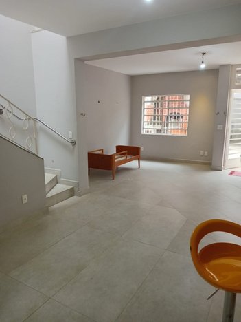 house em Rua das Hortênsias, Mirandópolis - São Paulo - SP