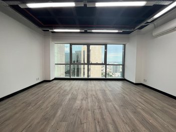 office em Avenida Ipiranga, Menino Deus - Porto Alegre - RS