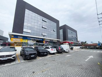 office em Rodovia Armando Calil Bulos, Ingleses do Rio Vermelho - Florianópolis - SC