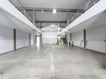 business em Avenida Carlos Braga de Faria, Jardim Cruzeiro - Mogi Guaçu - SP