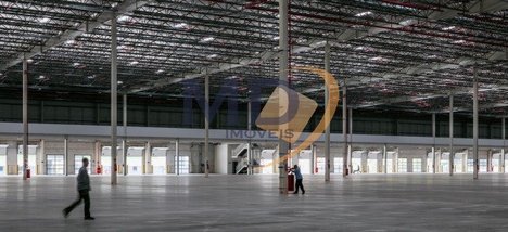 industrial em Avenida Antonio Cândido Machado, Altos de Jordanésia (Jordanésia) - Cajamar - SP