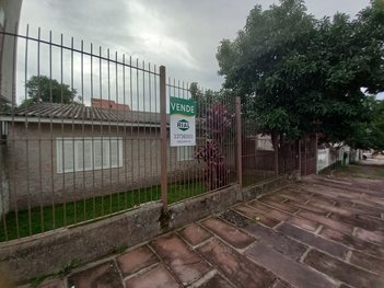 house em da Várzea, Jardim São Pedro - Porto Alegre - RS