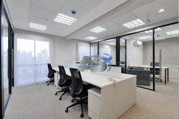 office em Avenida Engenheiro Luiz Carlos Berrini, Cidade Monções - São Paulo - SP