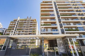 apartment em Rua Rosa Kaint Nadolny, Campo Comprido - Curitiba - PR