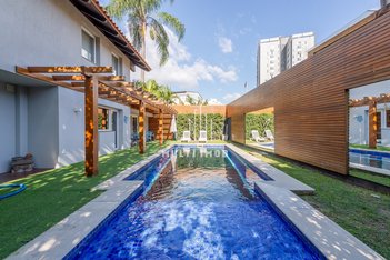 house em Rua Ely Costa, Boa Vista - Porto Alegre - RS