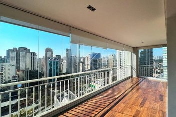 apartment em Rua Benedito Lapin, Itaim Bibi - São Paulo - SP
