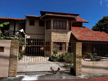 house em Rua Coruja Dourada, Campeche - Florianópolis - SC