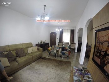 house em Avenida Marechal Castelo Branco, Jardim Bela Vista - São José dos Campos - SP