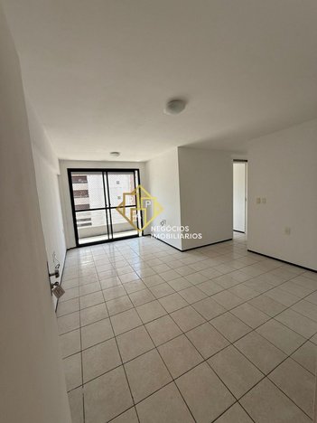 apartment em Rua Francisco Xerez, Guararapes - Fortaleza - CE