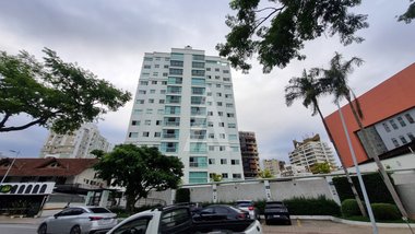 apartment em Rua Visconde de Taunay, Atiradores - Joinville - SC