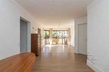 apartment em Rua Visconde de Cachoeira, Vila Nova Conceição - São Paulo - SP