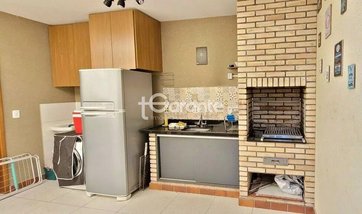 house em Avenida Engenheiro Paulo Izzo, Jardim Maristela - Atibaia - SP