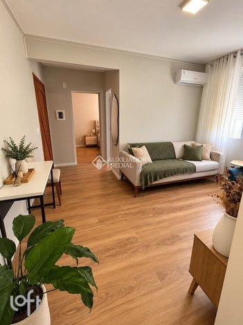 apartment em Rua João Mora, Cavalhada - Porto Alegre - RS