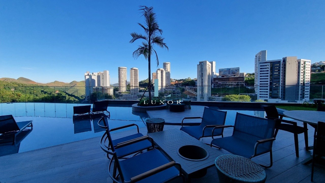 Apartamento Duplex 4 suítes Vale do Sereno Venda